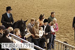 11usn_17310 thumbnail