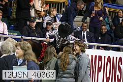 12usn_40363 thumbnail