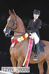 12yn_26009 thumbnail