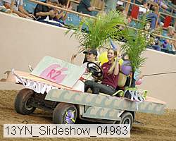 13yn_slideshow_04983 thumbnail