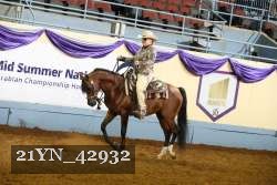 21YN_42932 thumbnail