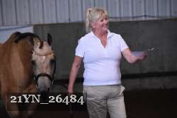 21YN_26484 thumbnail