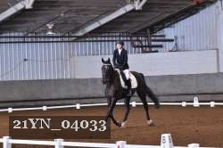 21YN_04033 thumbnail