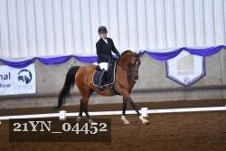 21YN_04452 thumbnail