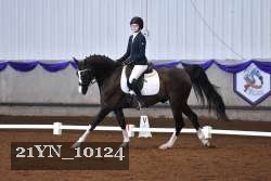 21YN_10124 thumbnail
