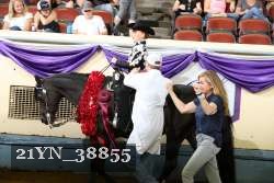 21YN_38855 thumbnail