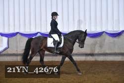 21YN_42676 thumbnail
