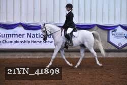 21YN_41898 thumbnail