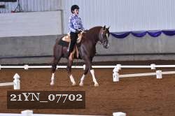 21YN_07702 thumbnail