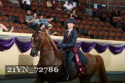 21YN_72786 thumbnail