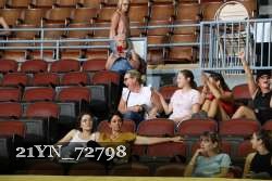 21YN_72798 thumbnail