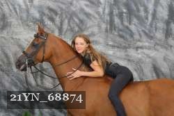 21YN_68874 thumbnail