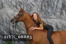 21YN_68885 thumbnail