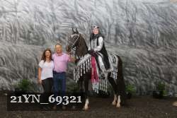 21YN_69321 thumbnail