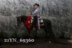21YN_69360 thumbnail