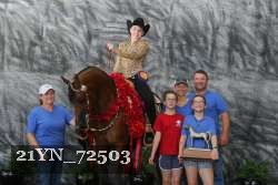 21YN_72503 thumbnail