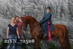 21YN_72508 thumbnail