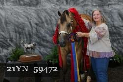 21YN_59472 thumbnail