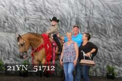 21YN_51712 thumbnail