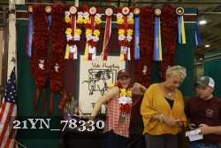 21YN_78330 thumbnail