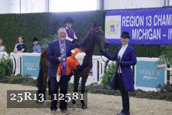 25R13_12581 thumbnail