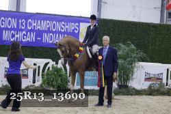 25R13_13690 thumbnail